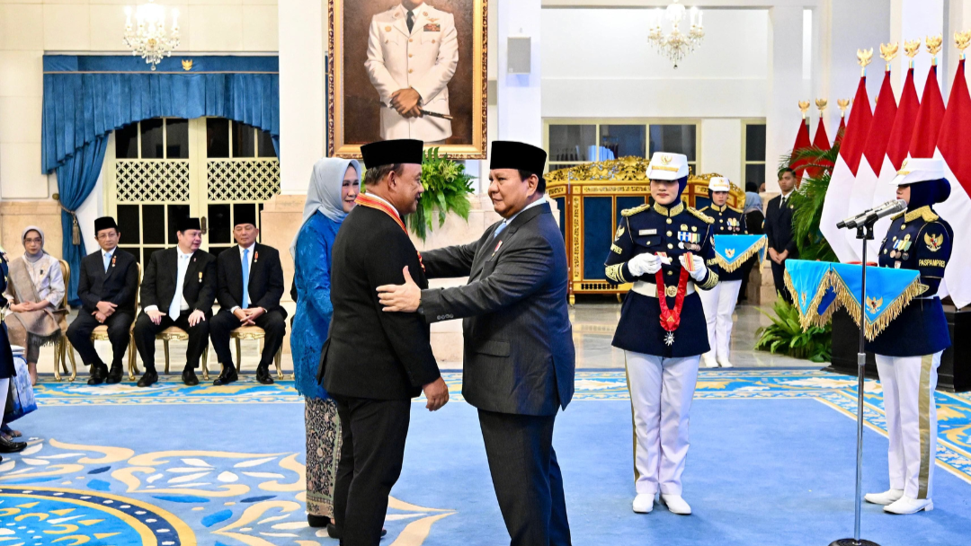 Kepala BGN Tanjung Balai Dianugerahi Bintang Mahaputera Utama oleh Presiden Prabowo